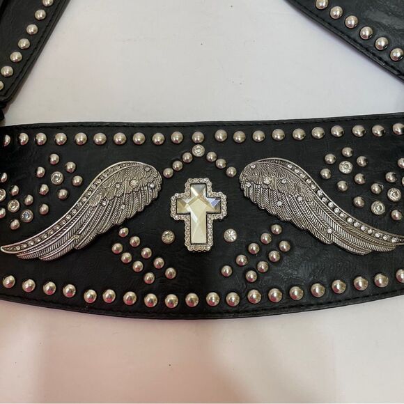 ANGEL WINGS‎ AND CROSS BELT IN BLACK